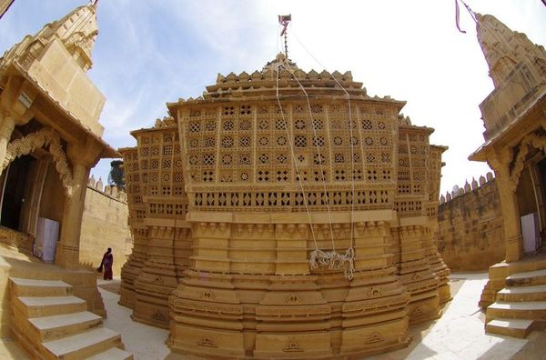 2014-03-10 Inde Jaisalmer Lodruva 