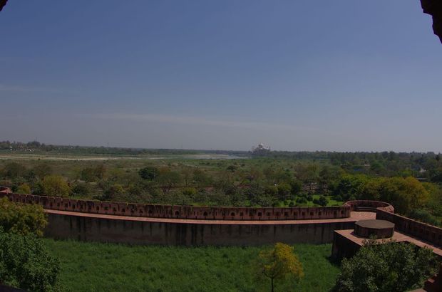 2014-03-20 Inde Agra Fort Rouge vue sur le Taj Mahal